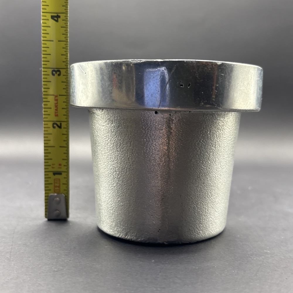 Vintage Industrias Jokabe Mexican Brutalist Cast Aluminum Triple Candleholder - Picture 3 of 5